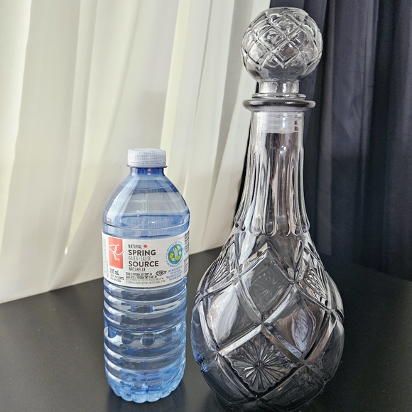 Glass Decanter With Stopper Round Base Clear Gray - Picture 5 of 5